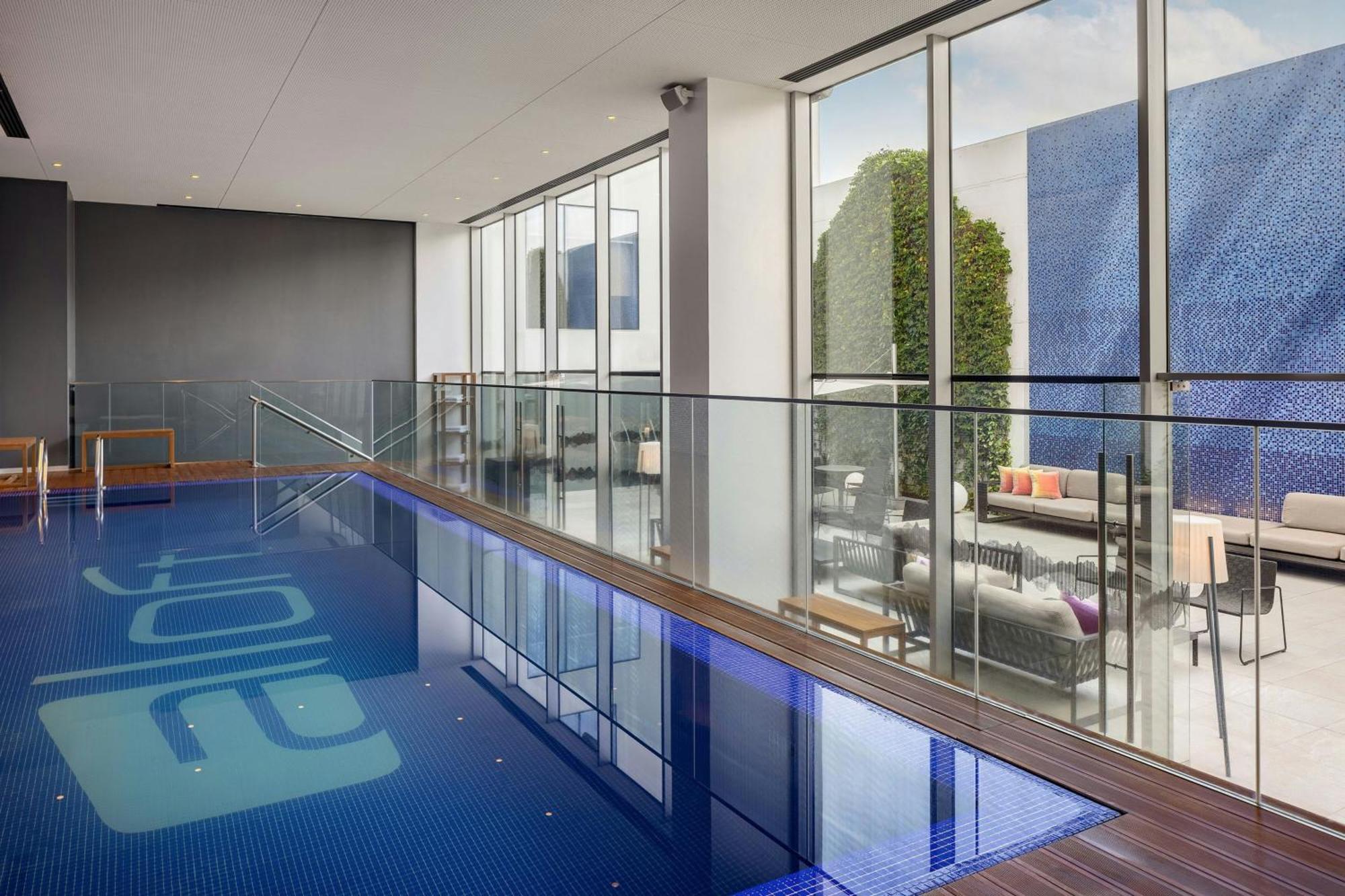 Aloft Miraflores Hotel